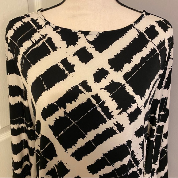 CHICO’S Black Plaid Metallic Drapey Blouson Top - Picture 2 of 11